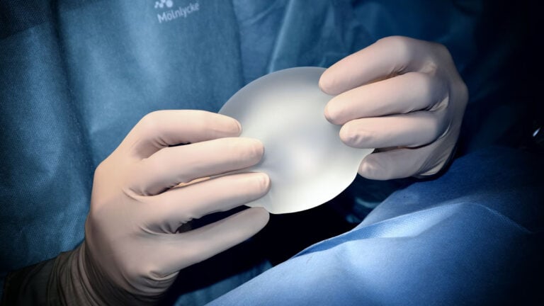 Las Vegas Mom Dies After Miami Plastic Surgery Trip Turns Tragic: ‘Plastic Surgeries Are No Joke'