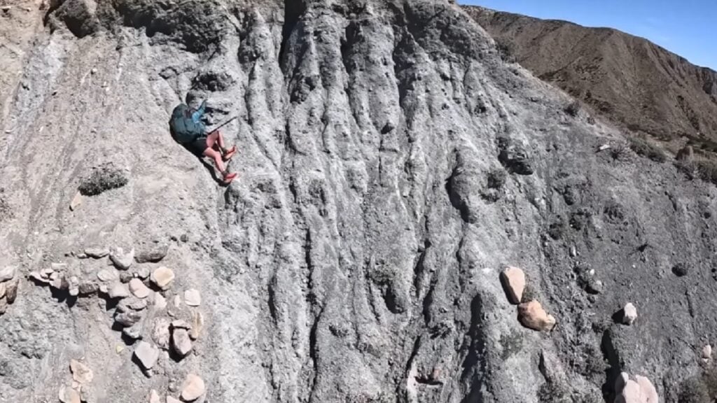 Experienced Hiker is Rescued in California By Brave Aviation Rescue Unit, ‘Her Poor Legs Were Shaking So Bad’ a hiker stuck at Pacific Crest Trail in california being rescued by Riverside County aviation unit