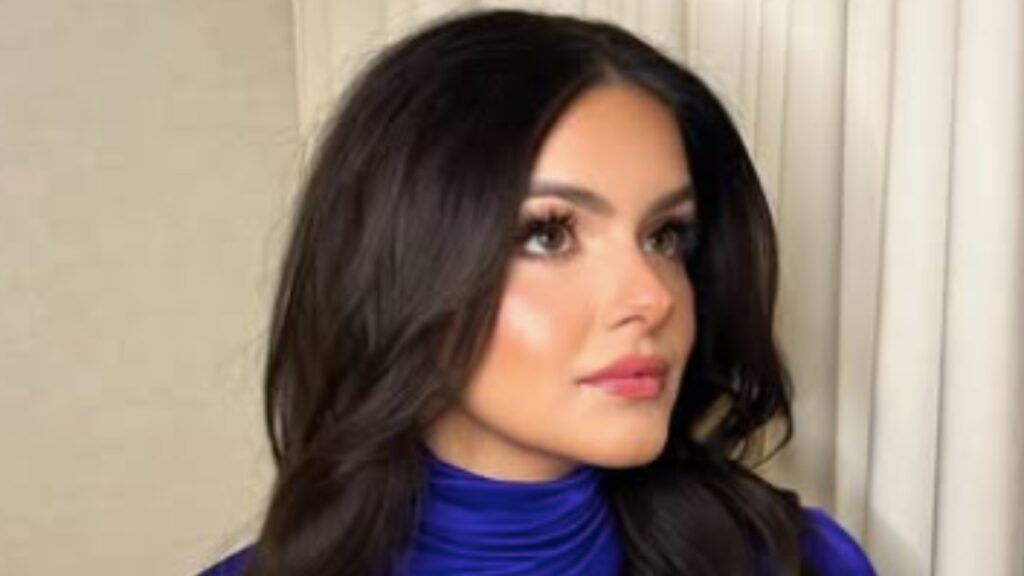 Ariel Winter Receives Support From Modern Family Co-Star After Sharing Her Story On Childhood Bullying Ariel Winter reveals childhood bullying