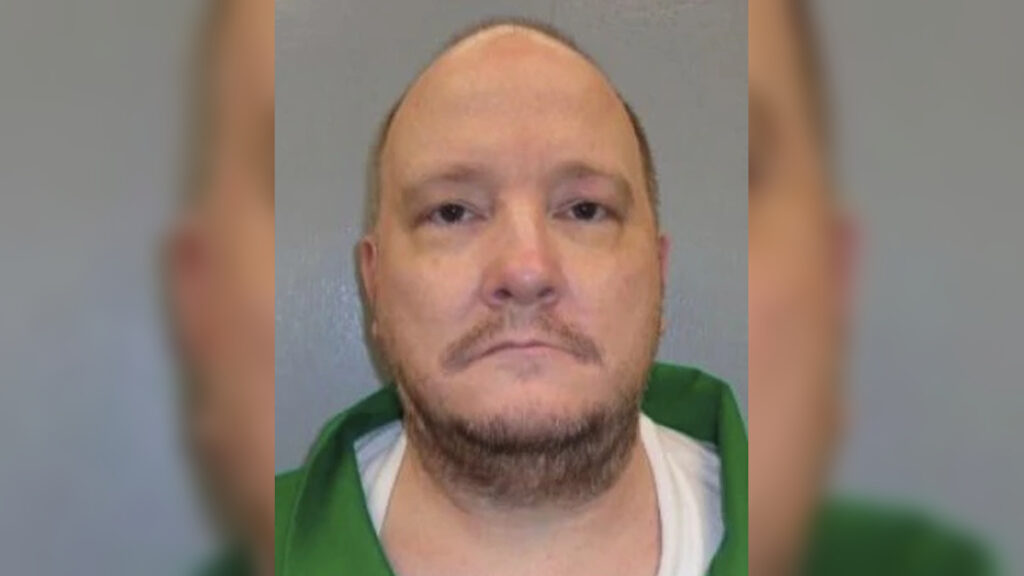 South Carolina Death Row Inmate Asks to Die After Friends Are Executed: ‘That’s His Choice’ South Carolina Death Row Inmate Asks to Die After Friends Are Executed: ‘That’s His Choice'