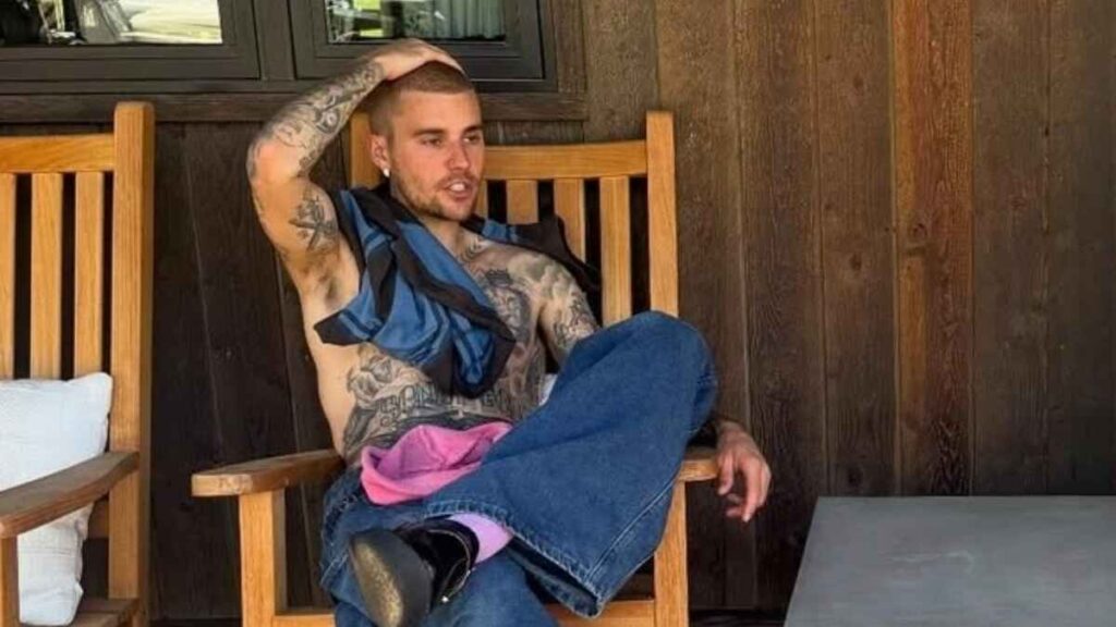 Justin Bieber Called A ‘Loser’ For Suppporting Chris Brown On Instagram After His Arrest: ‘Cancel Both Already’ Justin Bieber