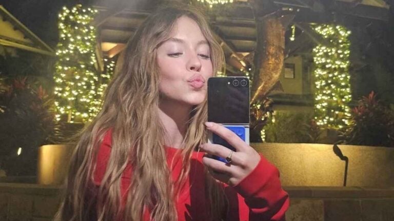 Sydney Sweeney ‘Loving’ the Single Life After Her Breakup With Jonathan Davino Sydney Sweeney