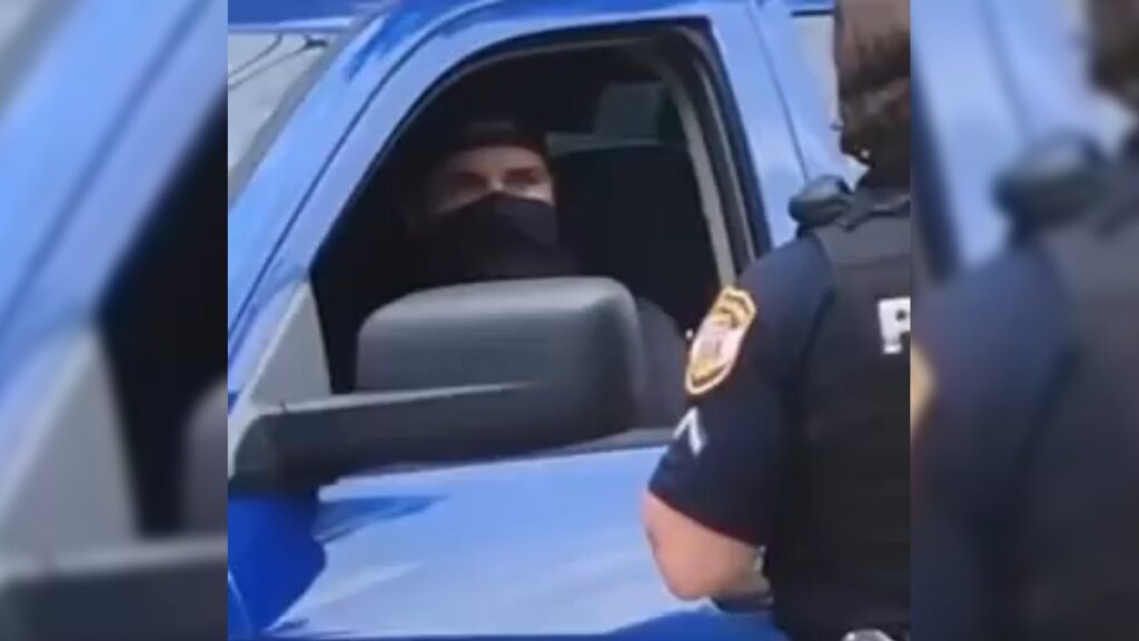 Tennessee Citizens Have Had Enough With Masked Ice Agents, ‘Hypocrites at Covering Their Faces Now That There’s More Backlash’ Memphis Tennessee ICE Masked Agents