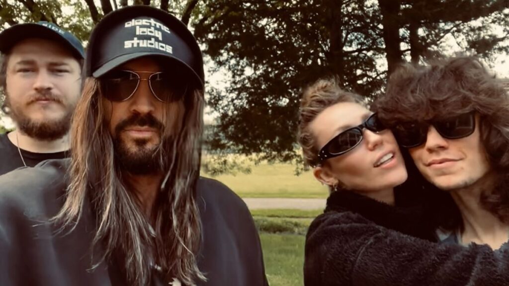 Billy Ray Cyrus and Miley Cyrus selfie