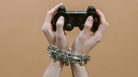 Sony, Microsoft, & Nintendo Want to Politely Remind You That They Can Disable Your Consoles Anytime: ‘Very Childish’ Nintendo, microsoft, and Sony disabled console switch