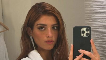 Dixie D’Amelio Serves ‘Stunning’ Poolside Glam in Strappy Swimwear and Sleek Shades: ‘I Folded on the Third Slide’ Dixie D'Amelio mirror selfie