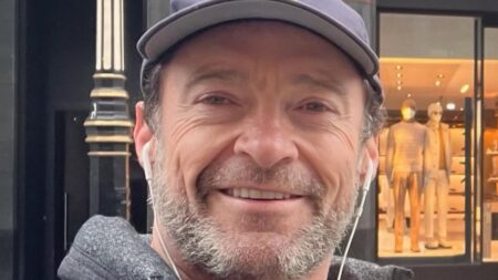 Hugh Jackman selfie