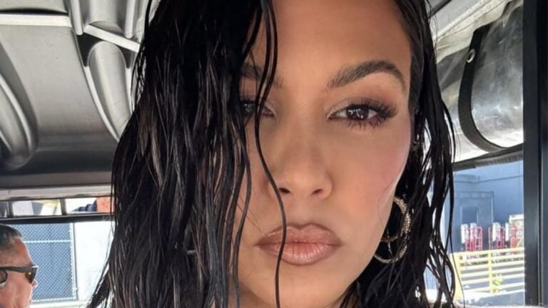 Kourtney Kardashian selfie