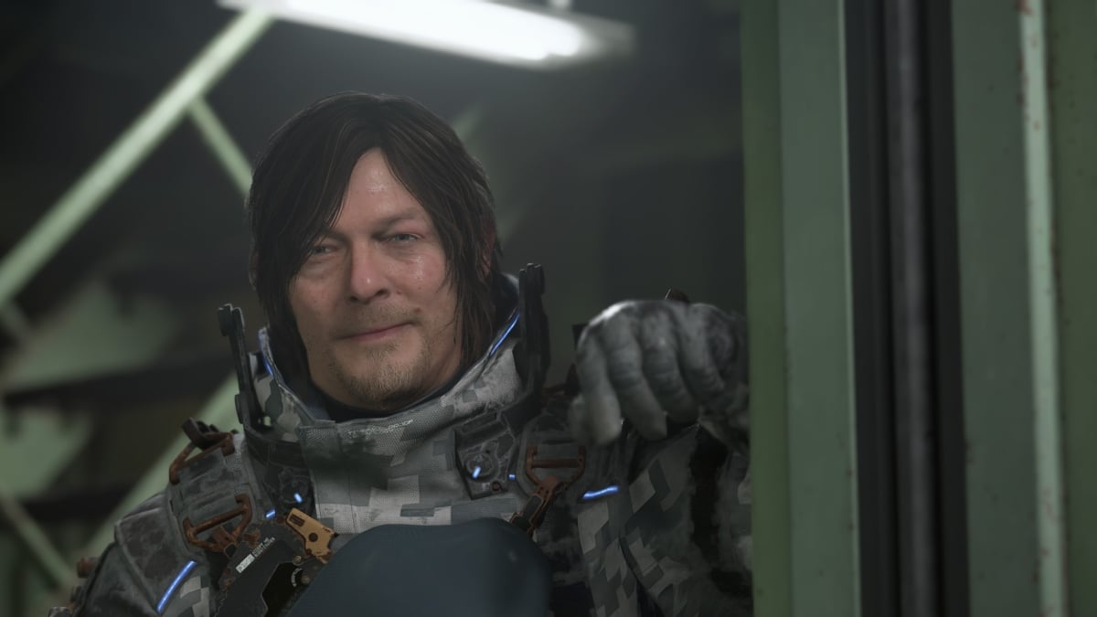 Sam inside the DHV Magellan