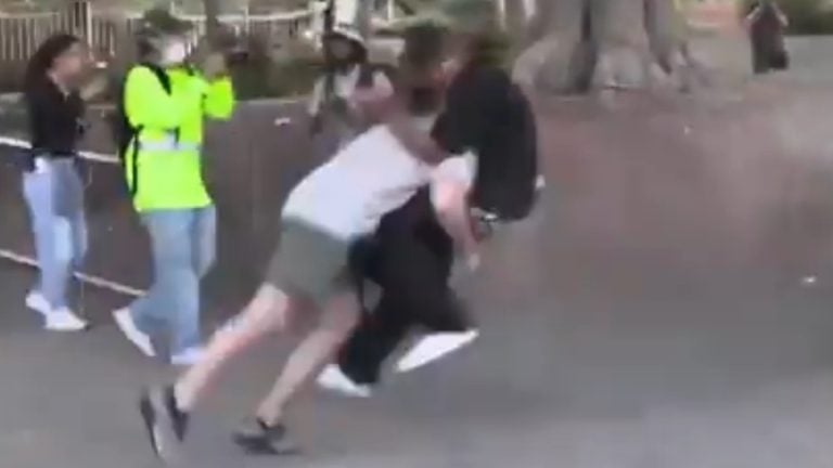 LA Riot Participant Gets Tackled by Another Civilian After Assaulting Cops: ‘Simping for the Police’ LA Riot tackle