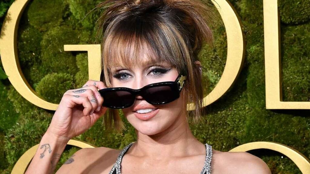 Miley Cyrus Pokes Fun At Being A ‘Cougar’ Over Maxx Morando Relationship: ‘He Will Be 27 When I Turn 33’ Miley Cyrus