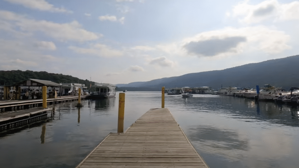 Musk’s DOGE Shuts Down Campgrounds of Pennsylvania’s Biggest Lake, Local Businesses Hurting: ‘This Affects the Entire County, Not Just Us’ Raystown Lake in Pennsylvania