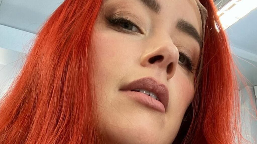 Amber Heard with red hair