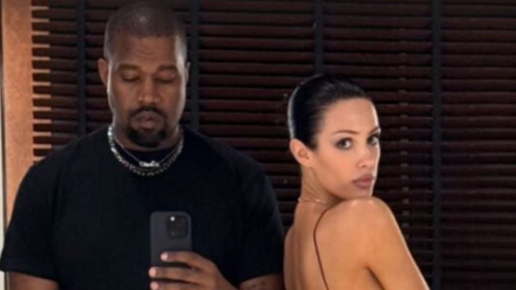 Kanye West and Bianca Censori selfie