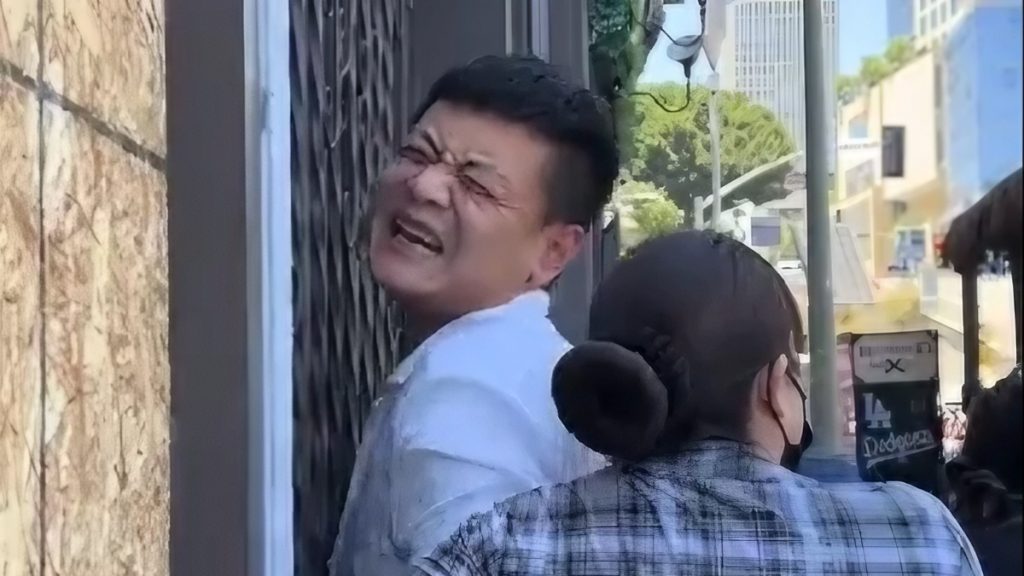 Chinese Man Gets Abducted in LA by Masked Men With No Badges or Uniforms, Though He Claims They’re ICE: ‘No Reason to Assume This Was Legal’ Chinese man kidnapped in LA