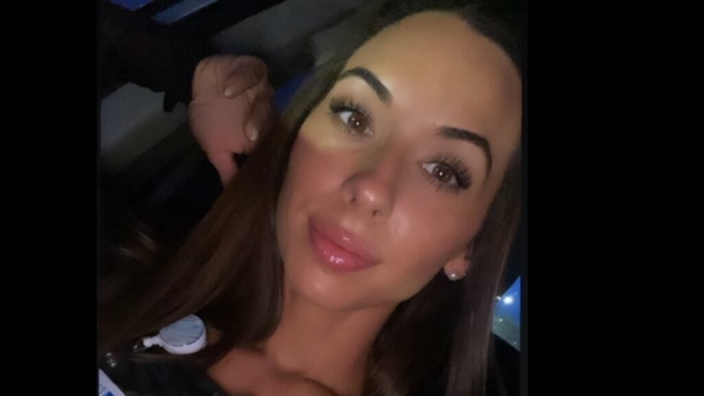 Florida Accident Victim Fires Landscaper And His Shocking Response Has TikTok In An Uproar: ‘I Wanna Cry’ Florida woman fires landscaper and ends up with emotional TikTok