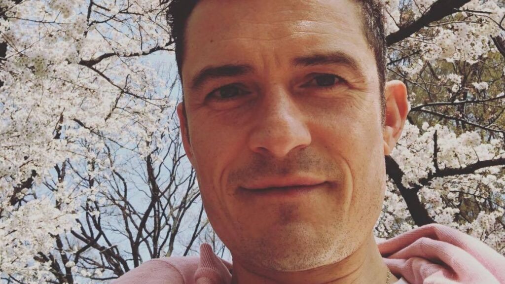 Orlando Bloom selfie
