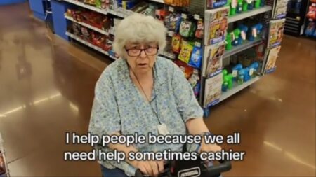 An old woman in Pennsylvania refuses to use the self service check-outs