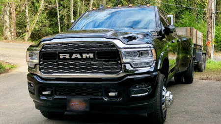 Texas Truck Driver Follows Mother Around Neighborhood Yelling Slurs at Her Kids: ‘It’s Not the First Time’ Texas Truck Driver Follows Mother and Yells Slurs at Her Kids