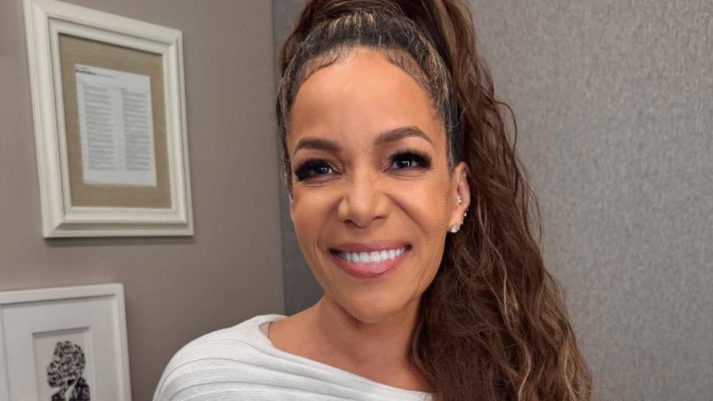 Sunny Hostin selfie