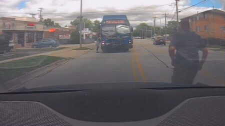 Heroic Illinois Driver Stops Bus Driver Who Had an Emergency While Driving, ‘Thank You for Standing up and Getting Involved So Fast’ Bus Driver Passed Out Illinois