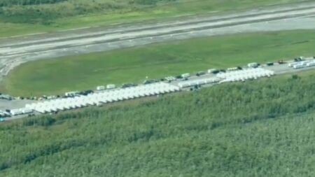 Florida Immigration Detention Center Continues Hunger Strike, 'We Aren't Fighting it Hard Enough'