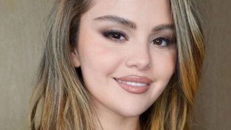 Selena Gomez close up