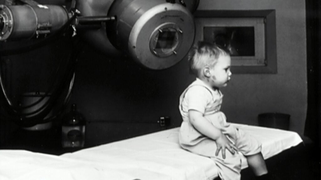 Louisiana Family Sues ICE After They Deport Child With Stage 4 Cancer: ‘There is No End to the Depravity of This Xenophobia’ ICE deports boy with cancer