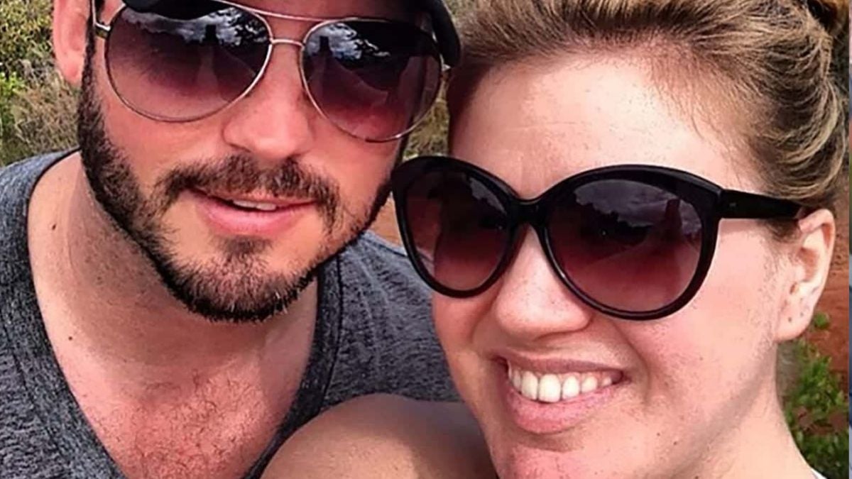 Kelly Clarkson and Brandon Blackstock selfie