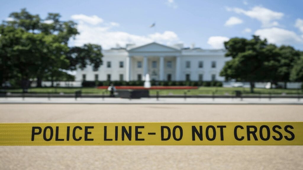 FBI Fires Handfuls of Agents Who Were Photographed Kneeling Over George Floyd Protests in Washington, DC, ‘The Country is Being Held Hostage by a White Nationalist Administration’ FBI Fires Handfuls of Agents Who Were Photographed Kneeling Over George Floyd Protests in Washington, DC
