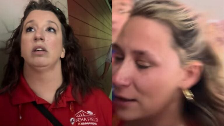 Kansas City Chiefs fans kicked out for cheering