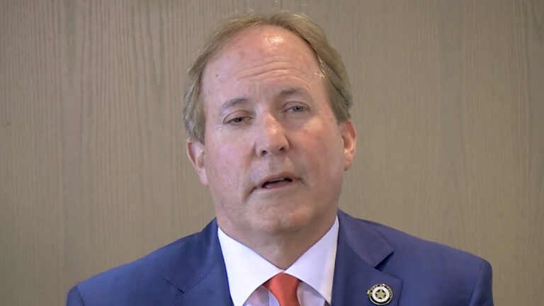 Texas Attorney General Is Suing Tylenol