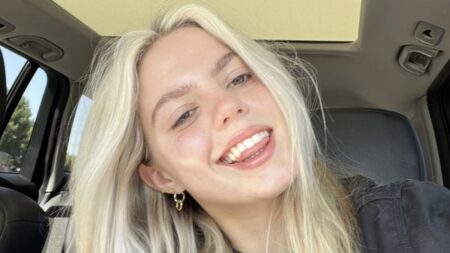 Reneé Rapp Goes Off On ICE In Explicitly Filled ‘Unhinged’ Rant, X Is Left Asking ‘Who Is This?’ Renee Rapp selfie