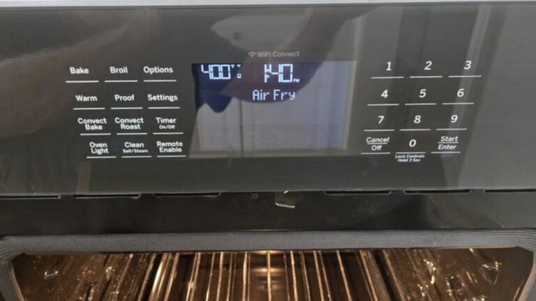 California Man Forced to Pay $80 for 'Digital Upgrade' for Smart Oven