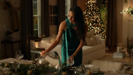 Sussex Representative Slams Meghan Markle's 'Theft' of $1,700 Photo Shoot Dress