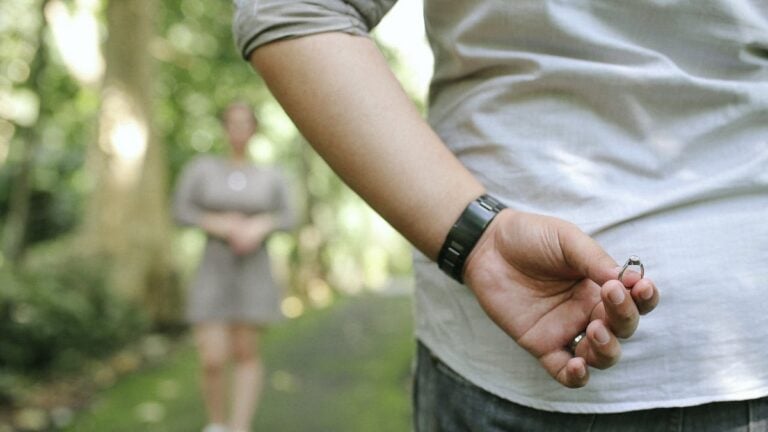 Inconsiderate Florida Man Steals Another Bride's Limelight With a Lame Marriage Proposal