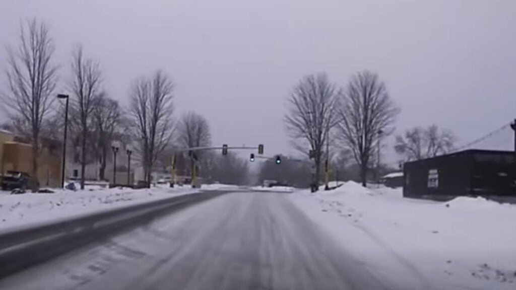 Minnesota Couple Kidnap Homeland Security Agent and Drove Him to Police Station: ‘He Was Being Abducted’ Minnesota New Hope Police Department Police Car Camera on Winter Street