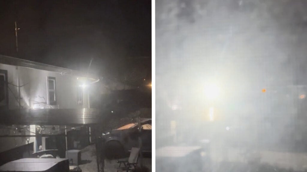 Obnoxious Colorado Neighbor ‘Deliberately’ Shines Blinding ‘Guard Tower Spotlight’ Into Next-Door Bedroom: ‘Who Are These Lunatics?’ Obnoxious Colorado Neighbor 'Deliberately' Shines Blinding ‘Guard Tower Spotlight' Into Next-Door Bedroom