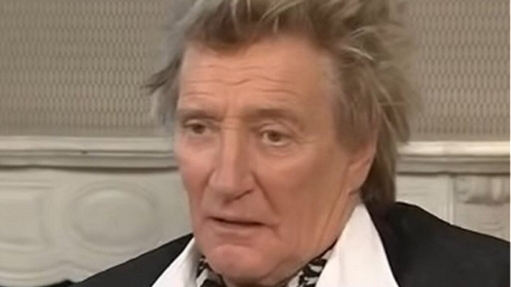 ‘Grumpy’ Rod Stewart ‘Shows His Age’ Erupts Mid-Concert in Fan-Triggered Meltdown Rod Stewart