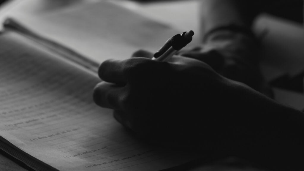 Religious, Anti-Government South Carolina Parents Secretly Raised Children Without SSNs or Birth Certificates: ‘Never Had ANY Records of My Existence’ t South Carolina Parents Secretly Raised Children Without SSNs or Birth Certificates