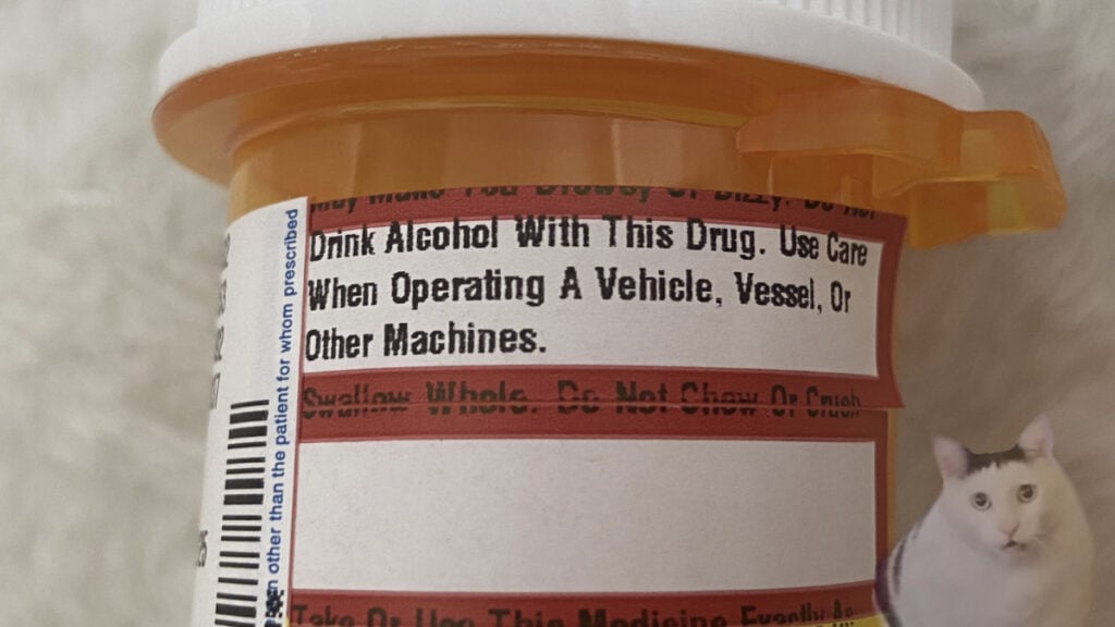 Arizona Pharmacy Tells Woman to ‘Drink Alcohol’ with Antidepressant Prescription: ‘That’s a Lawsuit Waitin’ To Happen’ Arizona Doctor Tells Patient to 'Drink Alcohol' with Antidepressant Prescription