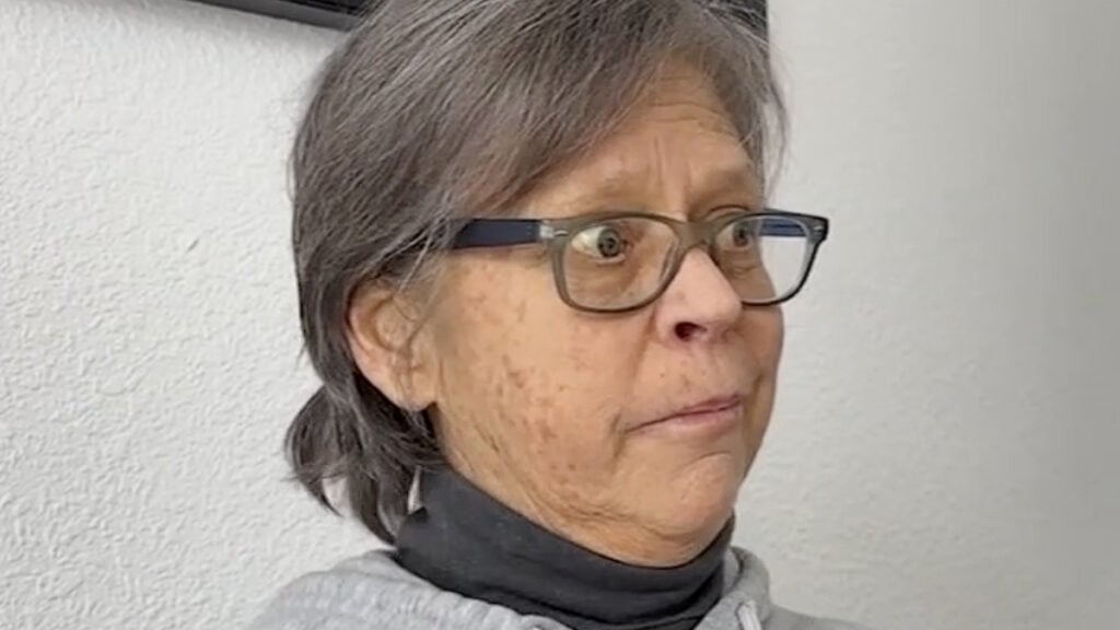 Desperate California Woman Pays $176,000 to Apply for a Job, Then Loses It All: ‘To Lose This Much Is Just 100% Their Fault’ California Software Worker Pays $176,000 to Apply for a Job