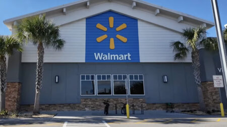 Florida Grandma Defends Racist Shopper Harassing Hispanic Woman with Taser While Claiming She's a Cop