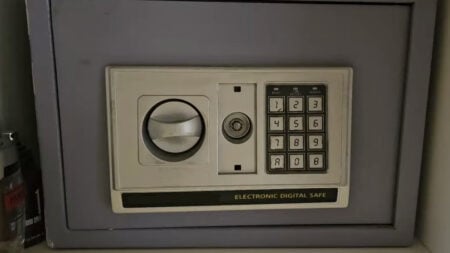 Greedy Kentucky Mom Commits ‘Grand Larceny’ By Stealing Daughter’s $150K Settlement from Serious Car Accident: ‘This Is Beyond Family Drama’ Greedy Kentucky Mom Commits 'Grand Larceny' By Stealing Daughter's $150K Settlement from Car Accident