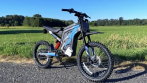 Oregon Neighbor Lets Entitled Teen Daughter Get Away With Stealing Dirtbike