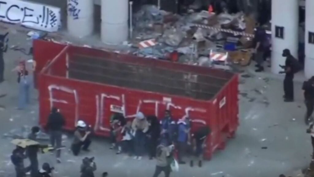 Protestors Trash and Destroy ICE Facility in Los Angeles, 'Best of Luck Mates, Good on You for Doing Something About This Madness!'