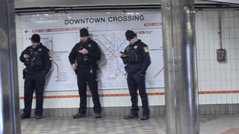 Massachusetts Cops Caught Red-Handed Doing Literally Nothing, Locked in Their Phones: ‘It Is Crazy How Much They Are Paid for Doing So Little’ Massachusetts Cops Caught Red-Handed Doing Literally Nothing, Besides Being on Their Phones