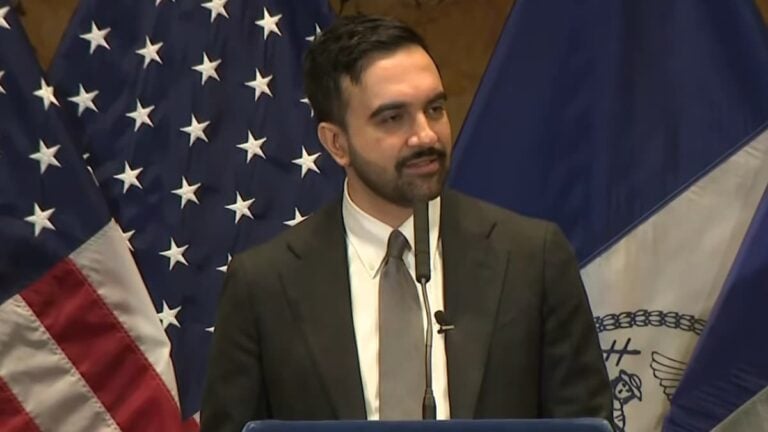 NYC Mayor Mamdani Pushes Back Against ICE in Newly Signed Executive Order: ‘This Is How You Fight Back’ New York City Mayor Signs New Executive Order