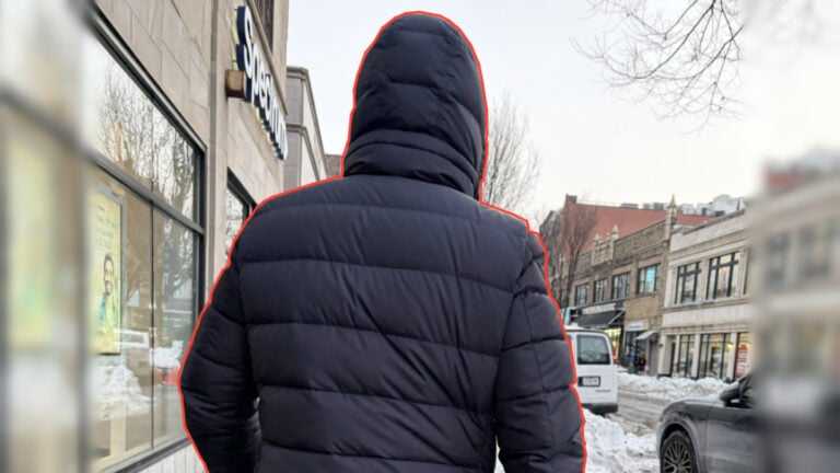 New York Scammer Steals $900 from Innocent Passerby After Luring Them to Bank ATM: ‘Never Let Some Stranger Lead You Into a Building’ New York Man Steals $900 from Innocent Passerby After Luring Them to Bank ATM