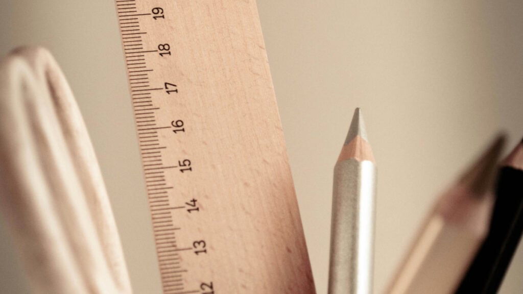 Virginia 8th Grade Teacher Smacks Girl’s Hand With Ruler Because She Said the Word ‘Freaking’: ‘I Definitely Think She Crossed the Line’ Virginia 8th Grade Teacher Smacks Girl’s Hand With Ruler